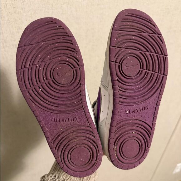 Nike Court Borough Mid 2 Sneakers Youth Size 1Y - Picture 2 of 3